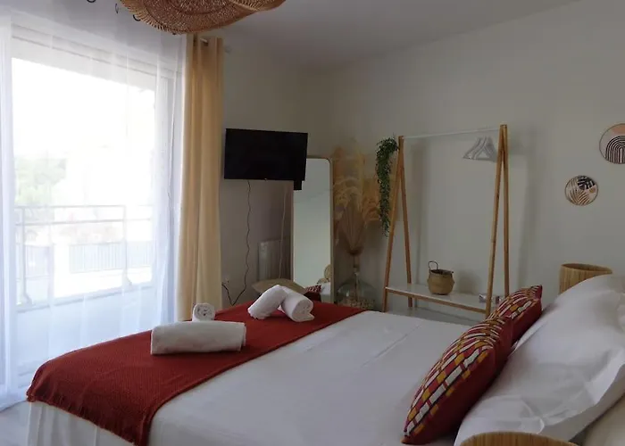 Апартаменти De Standing Pontaillac *