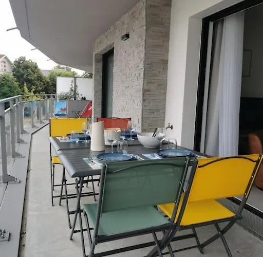 De Standing Pontaillac * Руаян