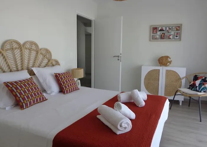 De Standing Pontaillac *