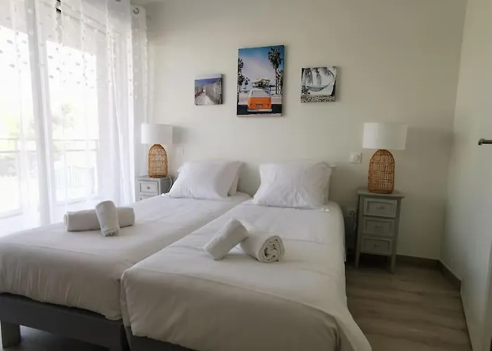 De Standing Pontaillac *